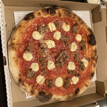 Cornelly - Flying Saucer - Italian Near Me - Seattle, Washington