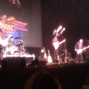 The Hangar - The band and Tom Petty impersonator. - Music Venues Near Me - Costa Mesa, California
