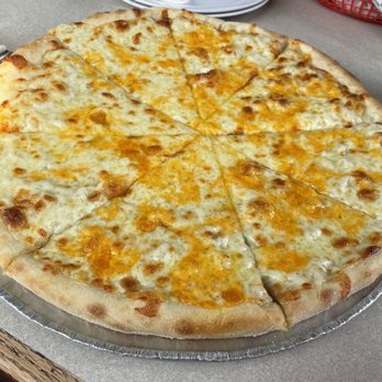 Brooklyn Joe's - Cheddar and mozzarella pizza no sauce - Pizza Near Me - Canton, Georgia