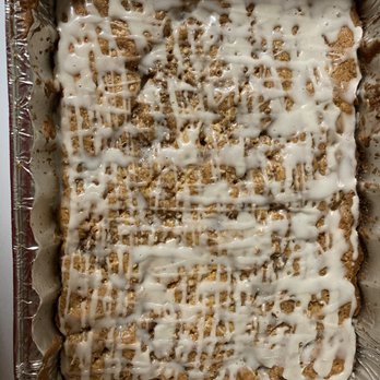 Melia treats n sweets - Honey bun cake - Desserts Near Me Melia treats n sweets - Honey bun cake - Desserts Near Me
