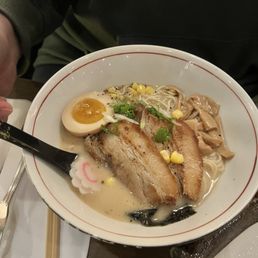 Tonkostu Ramen