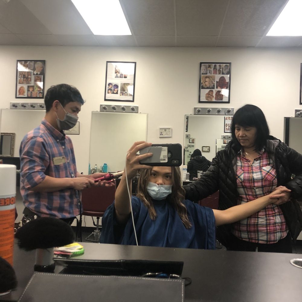 Great customer services. High quality work. Hand and neck Massage by bee