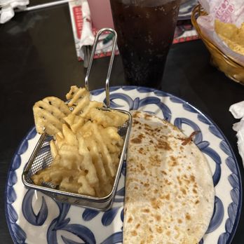 Mi Cozumel - Kids cheese quesadilla with a cute basket of fries - Mexican Near Me - Cincinnati, Ohio Mi Cozumel - Kids cheese quesadilla with a cute basket of fries - Mexican Near Me - Cincinnati, Ohio