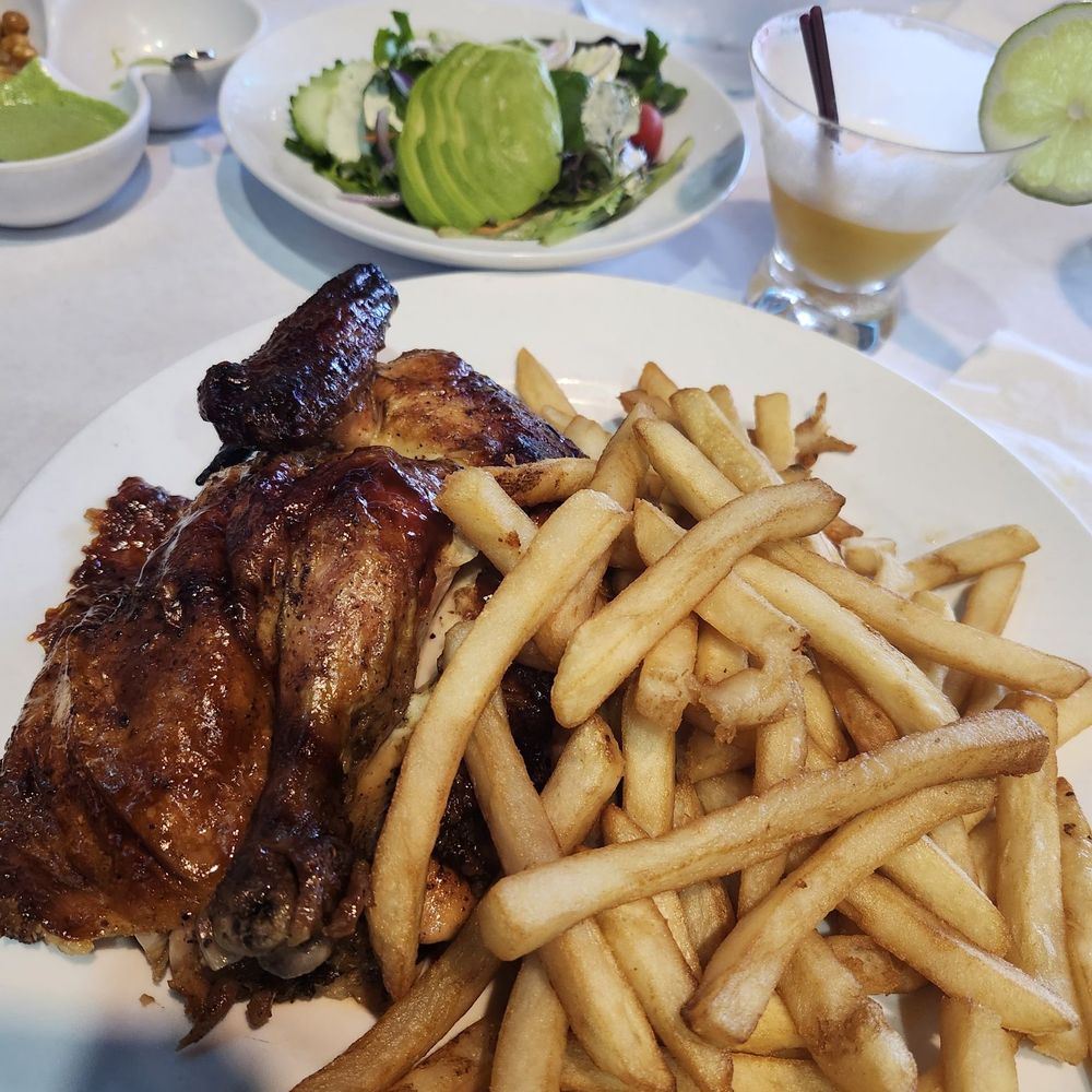 El Ajicito Peruvian Restaurant - 1/2 pollo a la brasa - Peruvian Near Me - Hempstead, New York El Ajicito Peruvian Restaurant - 1/2 pollo a la brasa - Peruvian Near Me - Hempstead, New York