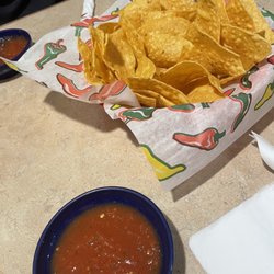 El Cerrito Mexican Restaurant - Chips and salsa
