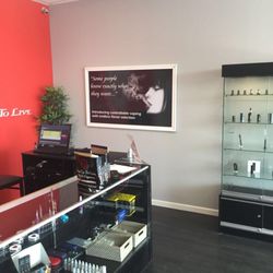 Smoke to Live Vapor & Smoke Shop - Full verify of devices and eliquids. Including CBD products.