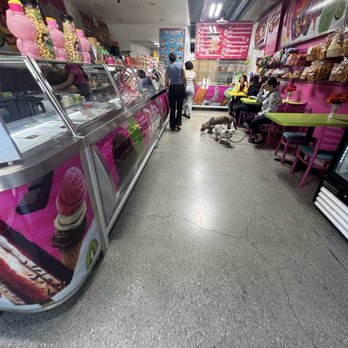 Fiesta Michoacana - inside the shop - Ice Cream & Frozen Yogurt Near Me - Los Angeles, California