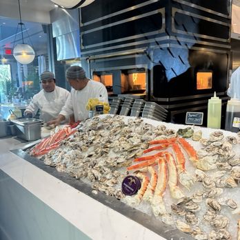 Ocean 48 - seafood display - Seafood Near Me - Newport Beach, California Ocean 48 - seafood display - Seafood Near Me - Newport Beach, California