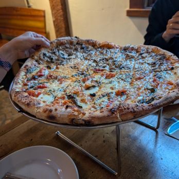 Creekbread - Pizza Near Me - Whistler, British Columbia