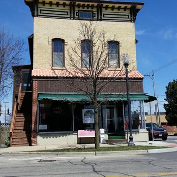 Siren Records McHenry - Vinyl Records Near Me - Mchenry, Illinois Siren Records McHenry - Vinyl Records Near Me - Mchenry, Illinois