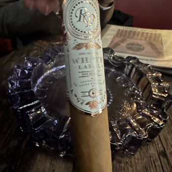 Charles P Stanley Cigar Bar - Tobacco Shops Near Me - Saint Louis, Missouri