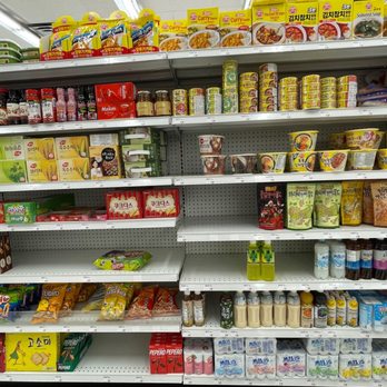 SHOPPERS DRUG MART - Updated June 2026 - 16 Photos - 528 Lawrence Avenue W,  North York, Ontario - Drugstores - Phone Number
