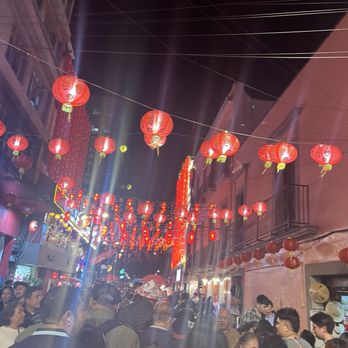 Barrio Chino - Local Flavor Near Me - México, D.F., DIF