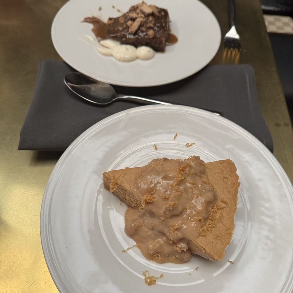 Service Bar - Sticky Toffee Pudding and Gjetost Cheesecake (close) - New American Near Me - Columbus, Ohio