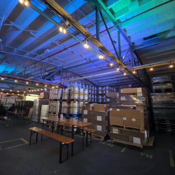 Mother's Brewing Company - Tables set up in warehouse - Breweries Near Me - Springfield, Missouri Mother's Brewing Company - Tables set up in warehouse - Breweries Near Me - Springfield, Missouri