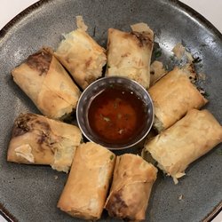 YUMM Thai Sushi and Beyond - Spring rolls (veggies only)