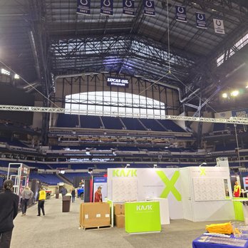 Lucas Oil Stadium - Stadiums & Arenas Near Me - Indianapolis, Indiana Lucas Oil Stadium - Stadiums & Arenas Near Me - Indianapolis, Indiana