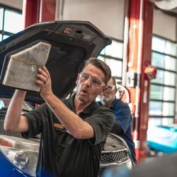 AAA Tire and Auto Service - Western Hills