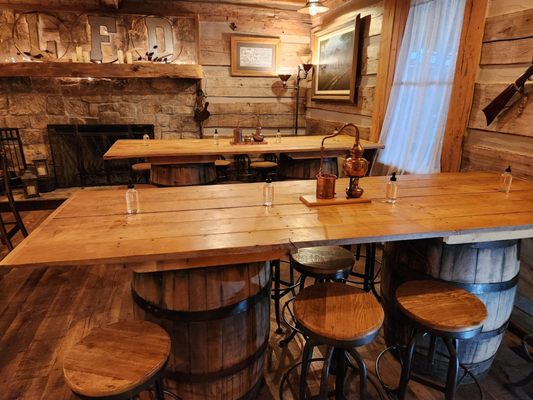 Leiper's Fork Distillery by null