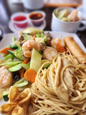 The Wok Chinese Cuisine by null