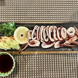 E Sushi - Grilled squid