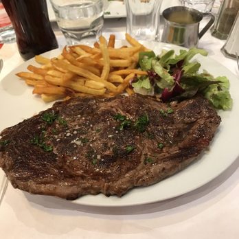 Le Petit Villiers - The prime rib dinner in the set menu - good portion cut but thin cut - French Near Me - Paris, 75