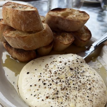 Tre Trattoria - Pulled mozzarella - Italian Near Me - San Antonio, Texas