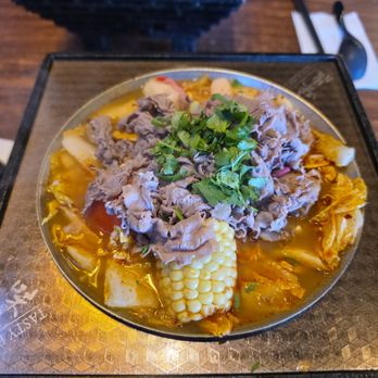 Tasty Pot - Beef Flavor with Tom Yum broth swap - Taiwanese Near Me - Milpitas, California Tasty Pot - Beef Flavor with Tom Yum broth swap - Taiwanese Near Me - Milpitas, California