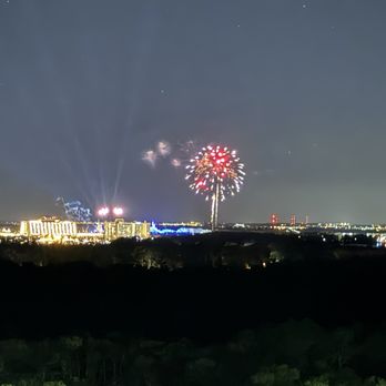 Capa - Fireworks view - Spanish Near Me - Lake Buena Vista, Florida