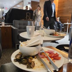 The Centurion Lounge - Great food unclean tables..