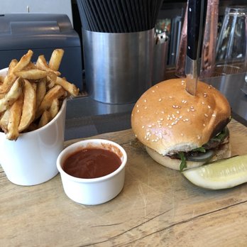 Park Street Kitchen & Bar - Burger = amazing!!! - American Near Me - Des Moines, Iowa Park Street Kitchen & Bar - Burger = amazing!!! - American Near Me - Des Moines, Iowa