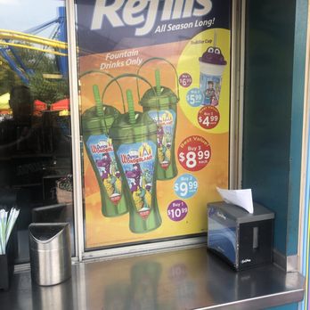 Dutch Wonderland - They don't tell you that you can refill these with the slushes as well for 1.99$ - Amusement Parks Near Me - Lancaster, Pennsylvania Dutch Wonderland - They don't tell you that you can refill these with the slushes as well for 1.99$ - Amusement Parks Near Me - Lancaster, Pennsylvania