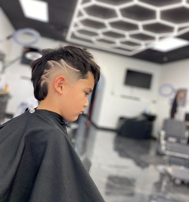 Chap's Barbershop by null