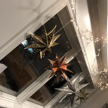 Fibonacci Brewing - Holiday decor - Breweries Near Me - Cincinnati, Ohio