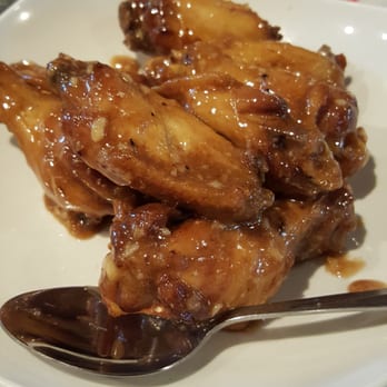 Que Viet - Chicken wings - Vietnamese Near Me - Minneapolis, Minnesota