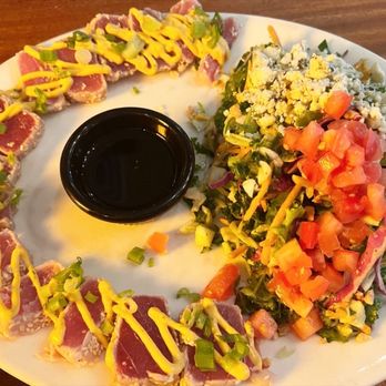 Madrones - Spicy Ahi Tuna and Salmon Tartar - Steakhouses Near Me - Frederick, Maryland