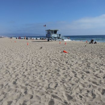 Manhattan Beach Pier - By the pier and life guard station - Local Flavor Near Me - Manhattan Beach, California