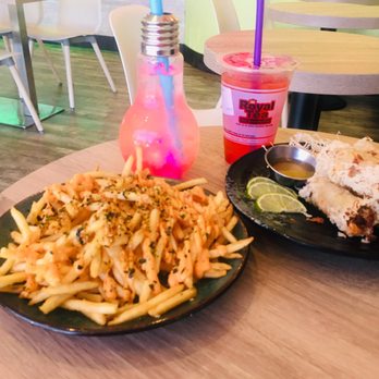Royal Tea - Coffee & Tea Near Me - Arlington, Texas
