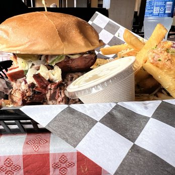 Armadillo Willy's BBQ - El Jefe Sandwich with Garlic - Parmesan Fries - Barbeque Near Me - San Mateo, California