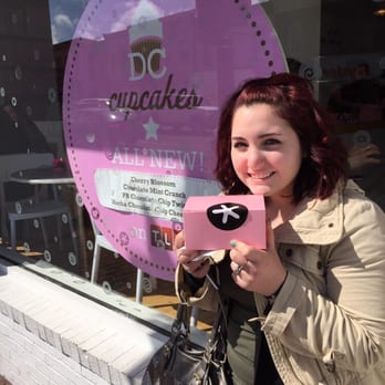 Georgetown Cupcake - Cupcakes Near Me - Washington, DC, District of Columbia