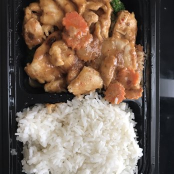 Thai Sawadee - Rama chicken...lunch special size from 11-4pm priced at $10 or $11. - Thai Near Me - Chesterfield, Missouri Thai Sawadee - Rama chicken...lunch special size from 11-4pm priced at $10 or $11. - Thai Near Me - Chesterfield, Missouri