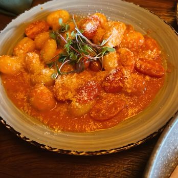 Le Grand - Gnocchi alla vodka - Cocktail Bars Near Me - Pasadena, California Le Grand - Gnocchi alla vodka - Cocktail Bars Near Me - Pasadena, California
