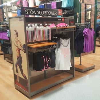 DICK'S Sporting Goods - Sports Wear Near Me - Orlando, Florida