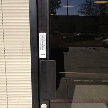 Top Nutch Locksmith - Keys & Locksmiths Near Me - Manchester, Missouri Top Nutch Locksmith - Keys & Locksmiths Near Me - Manchester, Missouri