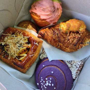 Bake Sum - Okonomiyaki danish, strawberry matcha croissant, cheesy jalapeno croissant, almond cake, ube milk bun, mochi bites. - Desserts Near Me - Oakland, California