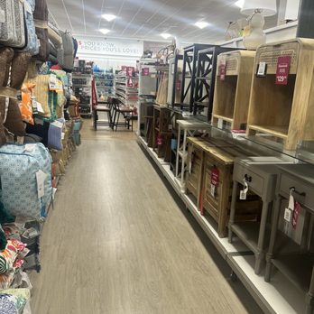 HomeGoods - Department Stores Near Me - Alabaster, Alabama