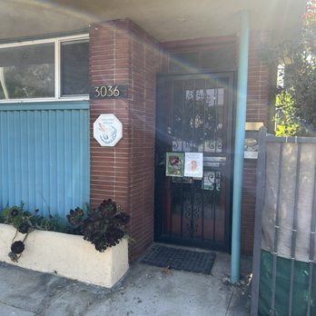 Source Point Wellness - Front entrance not too difficult to find. - Acupuncture Near Me - Atwater Village, California