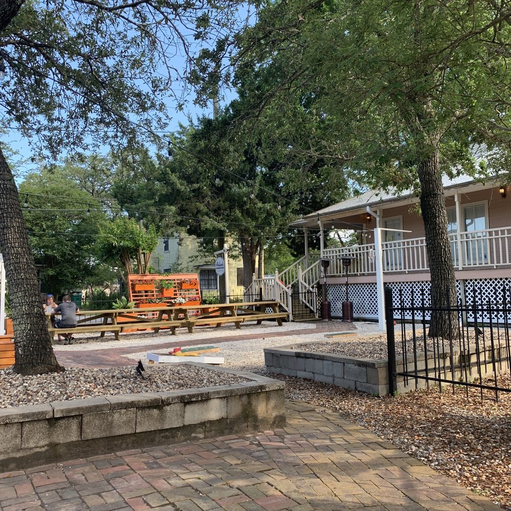 The Backyard - American Near Me - Seabrook, Texas The Backyard - American Near Me - Seabrook, Texas