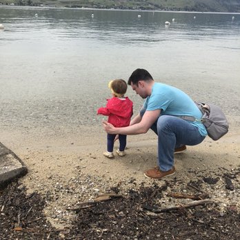 Lake Chelan Shores - Hotels Near Me - Chelan, Washington