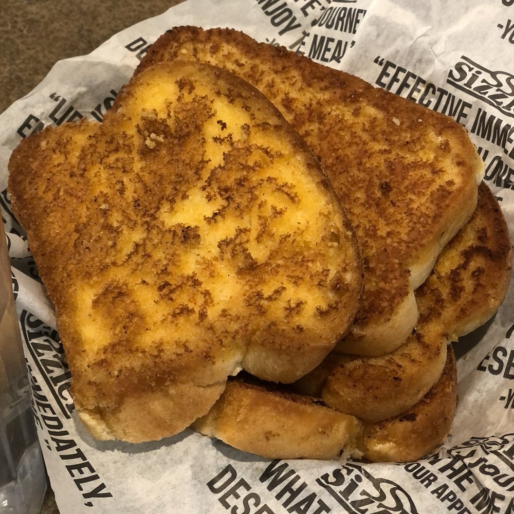 Sizzler - Garlic Cheese Toast - Seafood Near Me - Corona, California